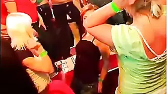 Dripping pussy on the dance floor