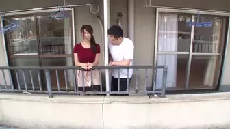 Asian Wifey Cheat with Neighbor