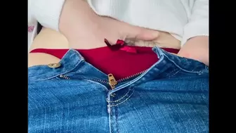 Amateurs Thai masturbates wearing tight petite jeans ♡ [Personal shooting]